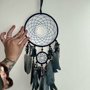 Elegant Blue Dreamcatcher Wall Decor